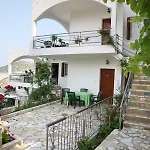 Daphne Aparthotel Tolo