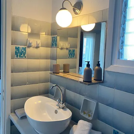 Daphne Apartment *