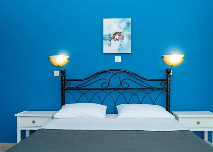 Daphne Apartmanhotel Toló