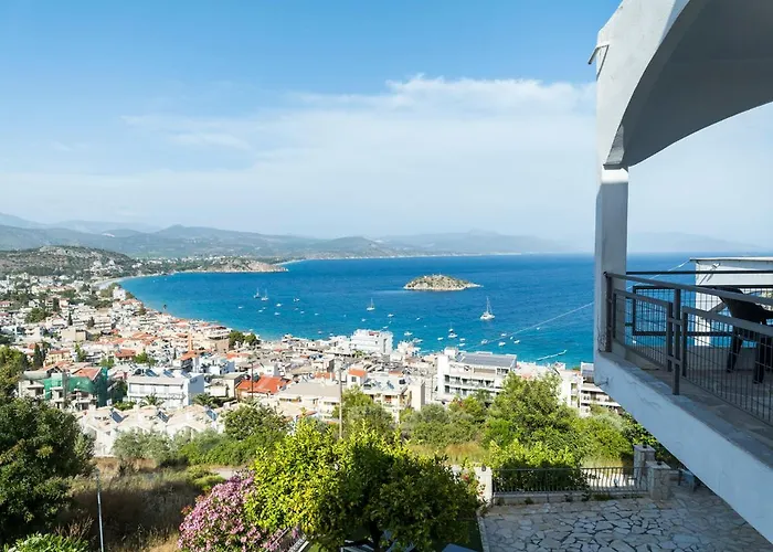 Apartmanhotel Daphne Toló